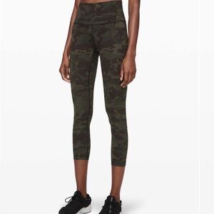 Lululemon Wunder Under High-Rise Tight 25" - Full-On Luxtreme - size 6 - Camo